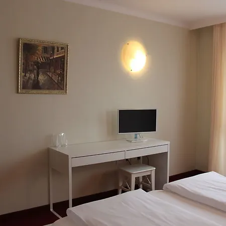 Light 3* Sofia