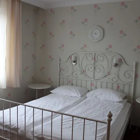 Hotell Light 3*