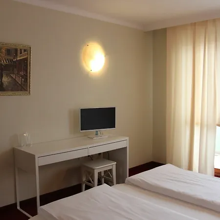 Light Hotel